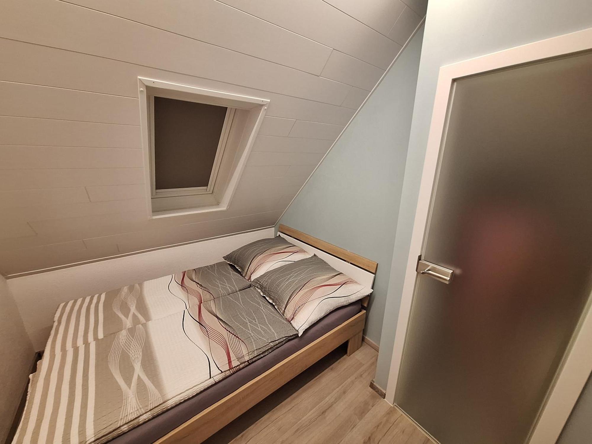 Ferienhaus Saaleblick Wettin Екстериор снимка